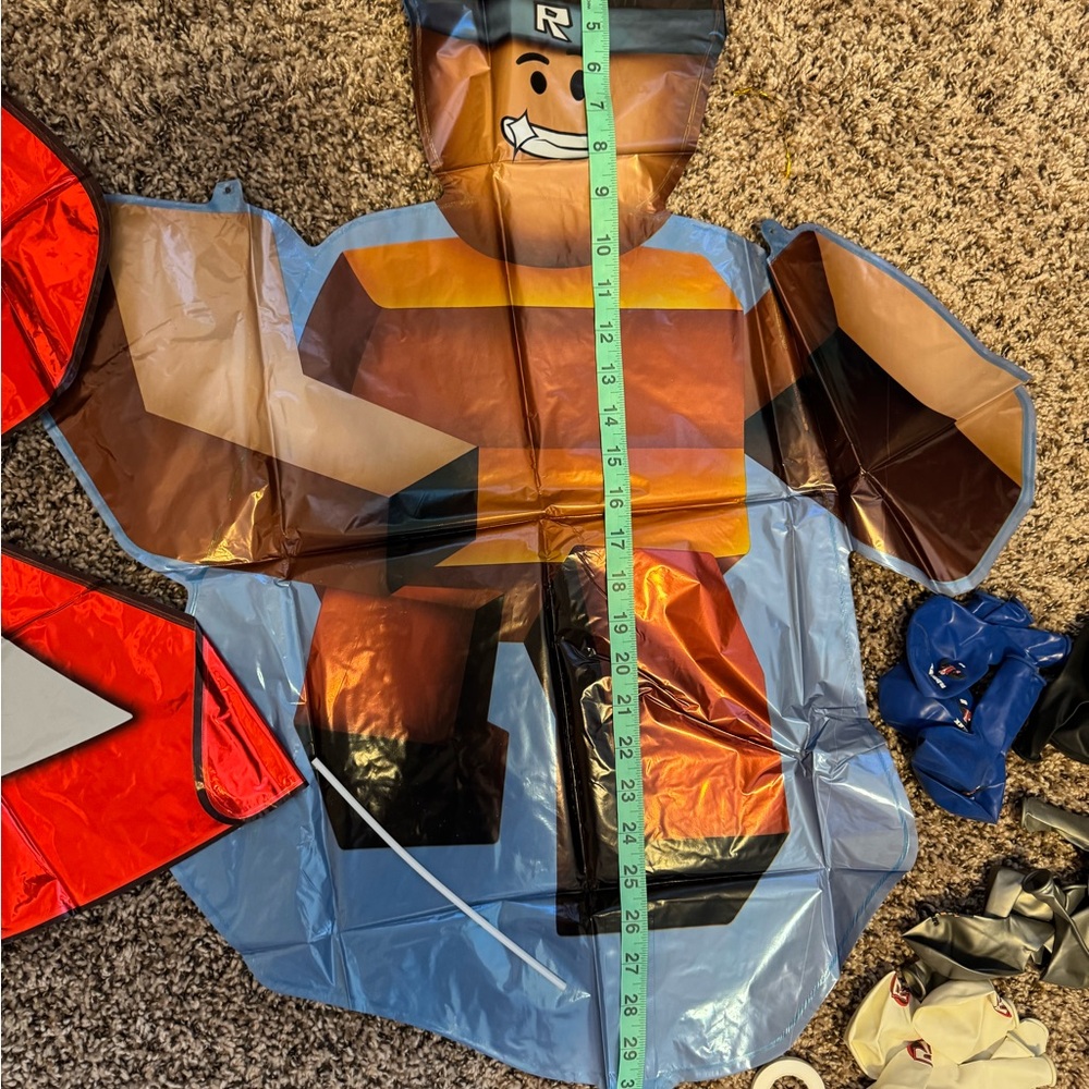 Red and Blue Inflatable Roblox - Picture 4 of 8